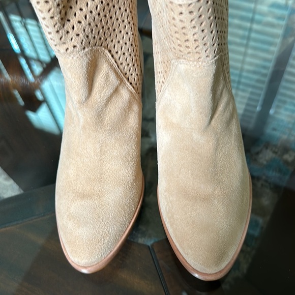 New Kaanas Warsaw Bootie Size 8 - Picture 7 of 9